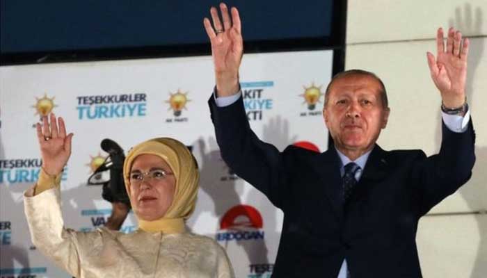 Turkey's Erdogan wins new term