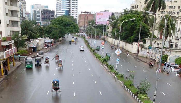 Commuters suffer in city as public buses go off streets