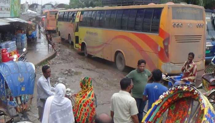 Mymensingh bus owners suspend Dhaka-bound bus service