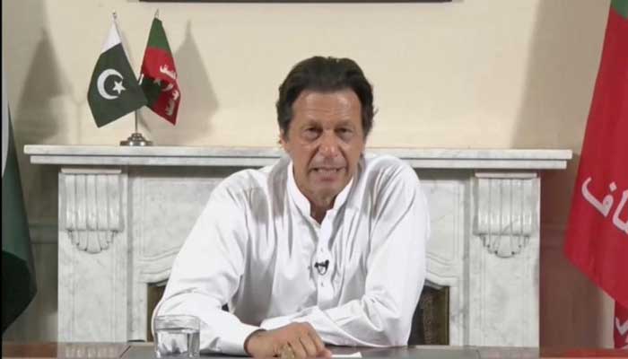 Imran Khan invites Aamir Khan, Sunil Gavaskar, Kapil Dev to oath ceremony
