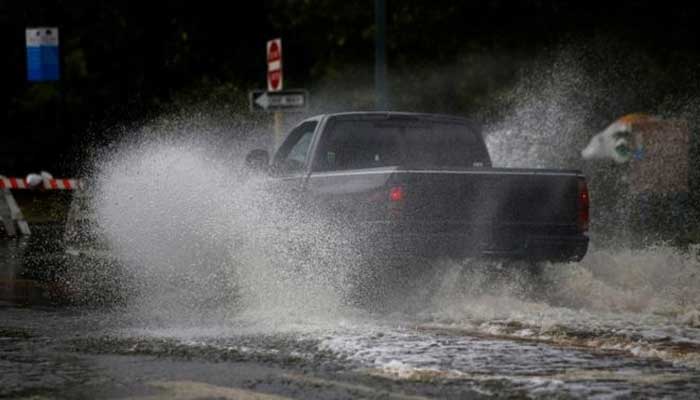 'Life-threatening' storm starts to lash US