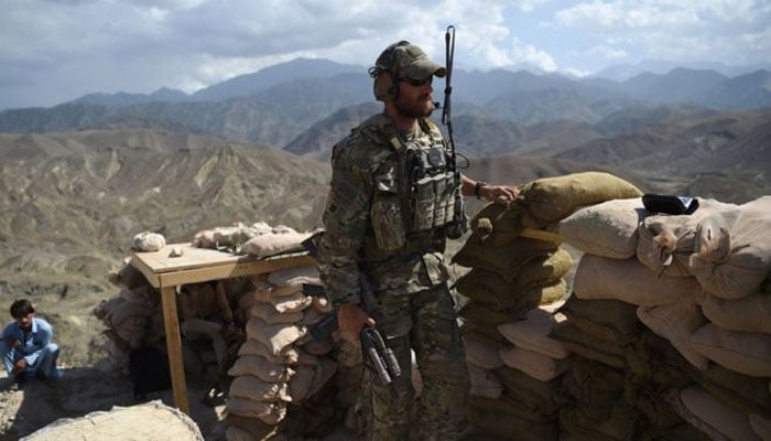 US 'to pull 7,000 troops' from Afghanistan