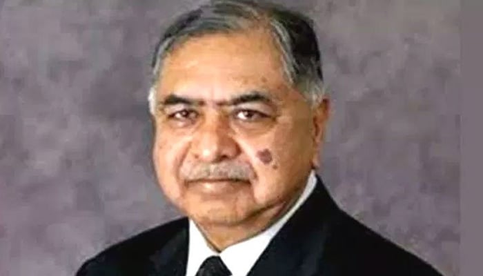 Dr Kamal regrets his reaction to journalists