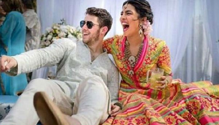 Newly-wed Priyanka and Nick have Hindu ceremony