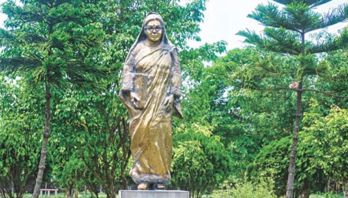 5 women receive Begum Rokeya Padak 2018
