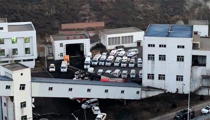 Coal mine collapse in China's Shaanxi kills 21