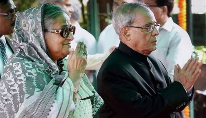 Hasina greets Pranab for winning ‘Bharat Ratna’