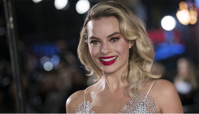 Margot Robbie to play Barbie in live-action film