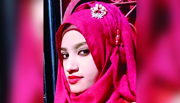 Madrasa girl Nusrat dies at DMCH