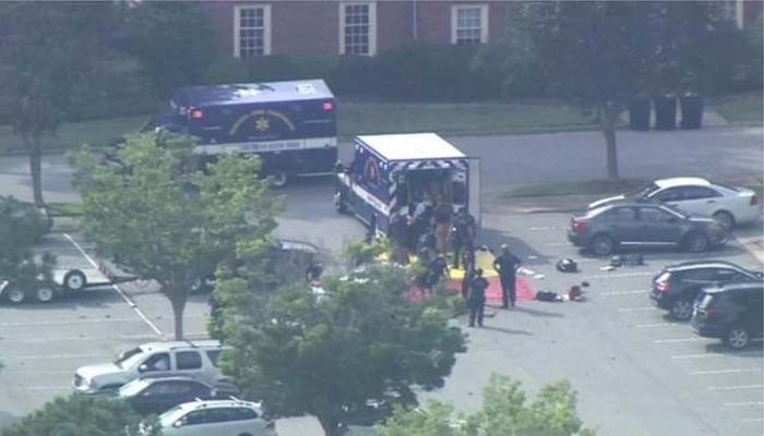 12 killed in mass shooting in Virginia