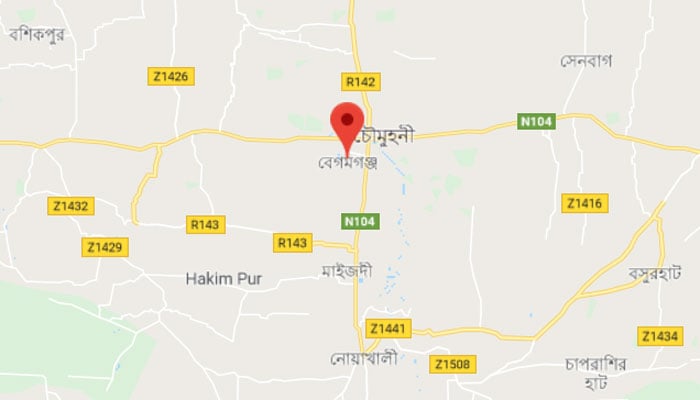 4 killed as pickup van overturns in Noakhali