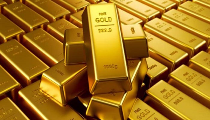 Man held with 130 gold bars at Shah Amanat