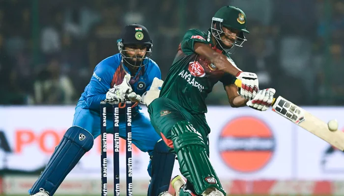 India beat Bangladesh by 8 wickets