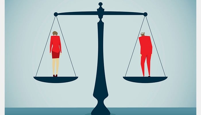 Do men and women lose weight differently?