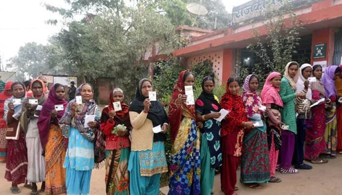 JMM-Congress crosses majority mark in Jharkhand election leads