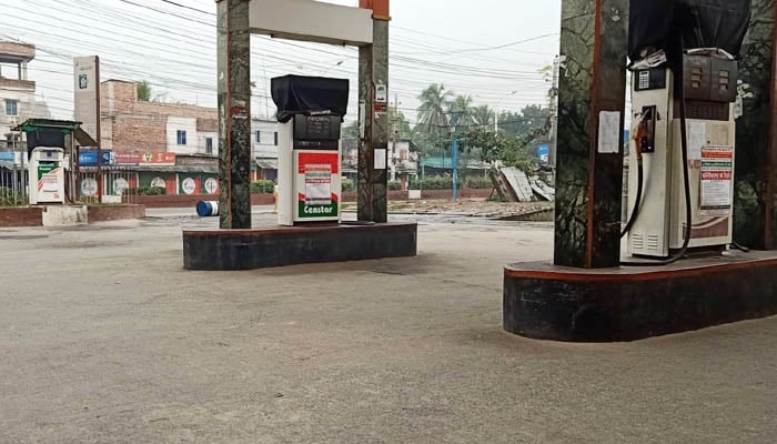 Petrol pump owners’ strike enters second day