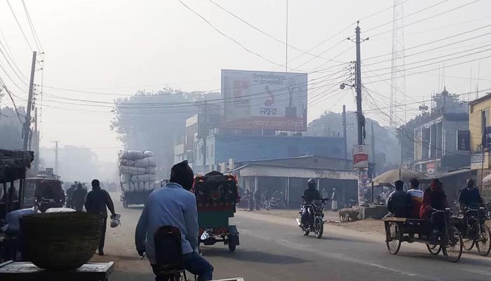 Temperature drops to 5.7˚C in Panchagarh’s Tetulia