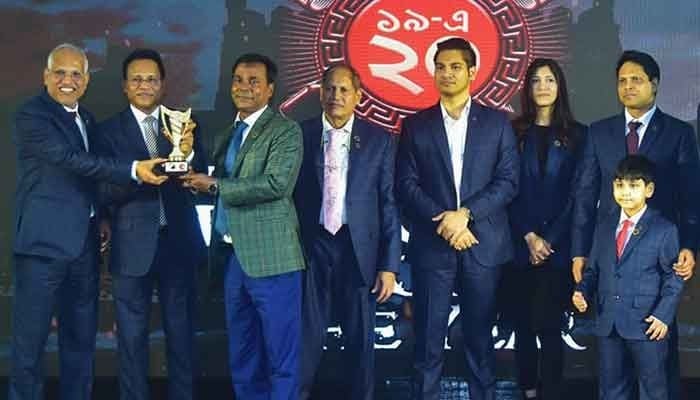 Uday Hakim gets Walton's 'Night of the Year' award
