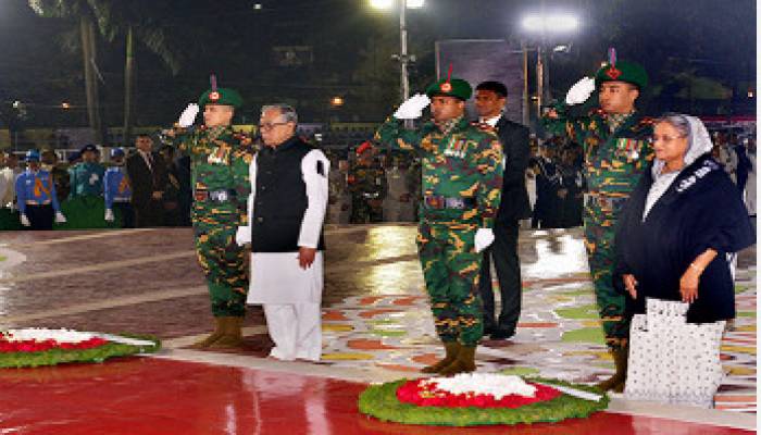 President, PM pay tribute to language martyrs