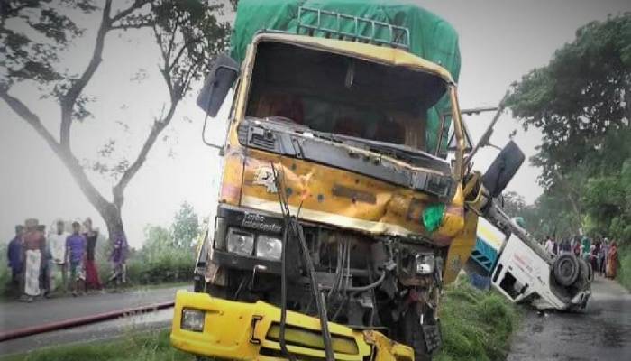 3 killed in Chattogram road crash