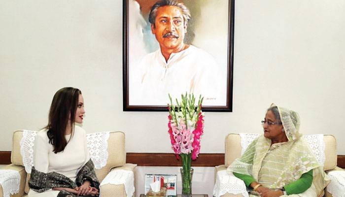 Jolie lauds Bangladesh’s role in dealing with Rohingya crisis