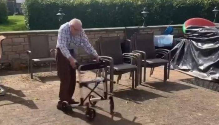 Veteran, 99, raises £4m for NHS