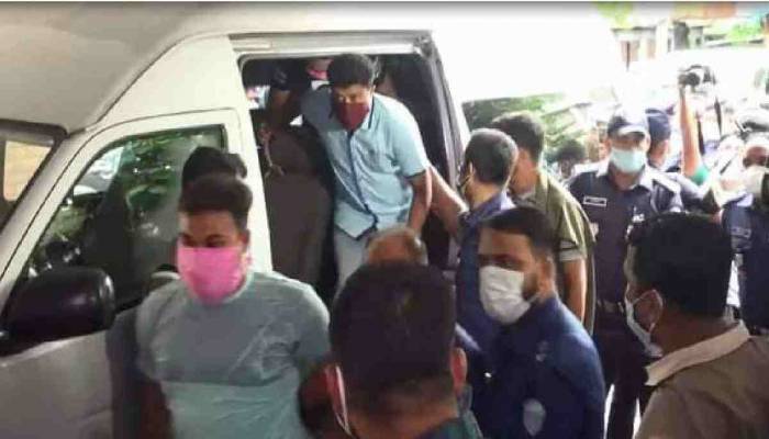 OC Pradeep, 6 others suspended over Sinha murder