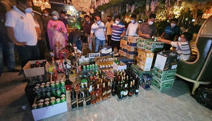 Huge liquor, beer seized from Gulshan restaurant