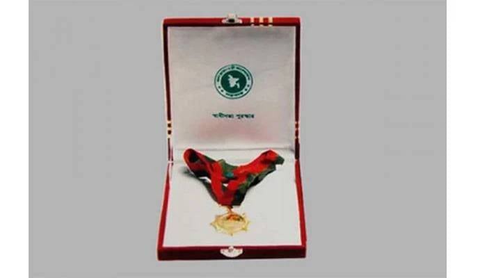 PM hands over Independence Award-2020