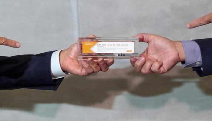 Brazil suspends Sinovac COVID-19 vaccine trial