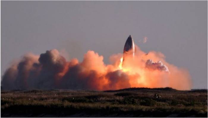 Elon Musk's Starship prototype makes a big impact