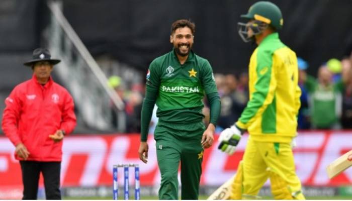Pakistan fast bowler Amir announces international retirement
