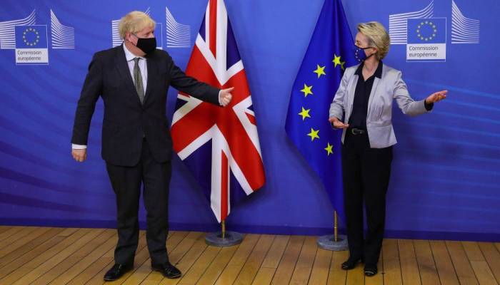 Brexit: EU offer 'unacceptable' as trade talks continue
