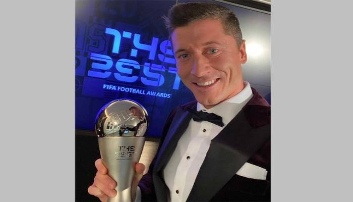 Lewandowski wins FIFA Best Player Award