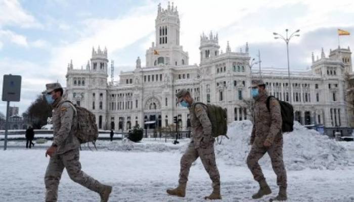 Madrid paralysed after heavy snowfall