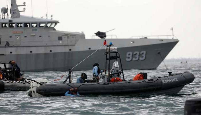 Indonesia retrieves 'black box' from crashed jet
