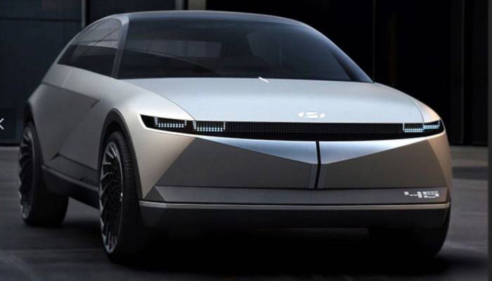 Apple and Hyundai in talks over electric car tie-up