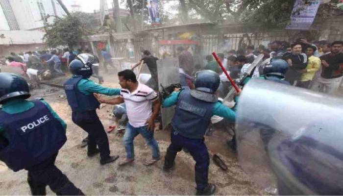 BNP activists clash with police in city