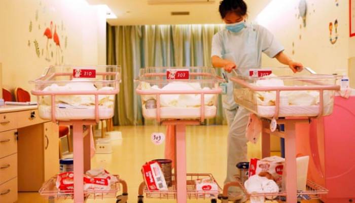 China birthrate slumps