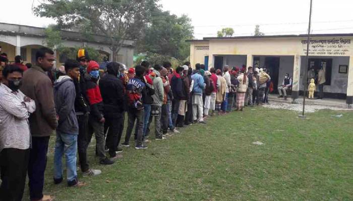 Voting underway in 4th phase municipality polls