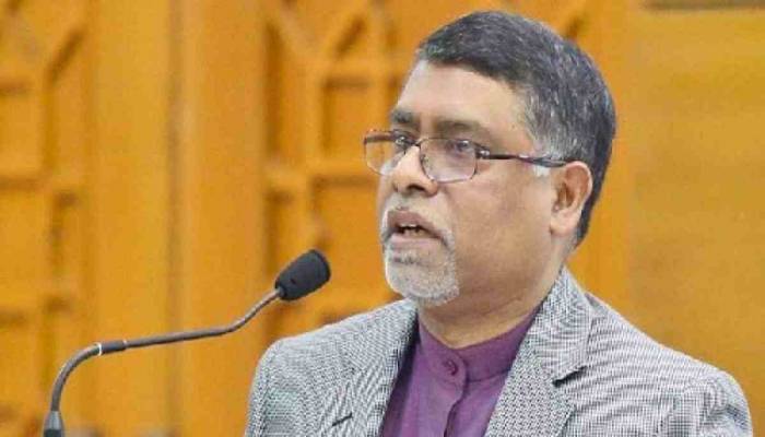 Govt to fix fees of healthcare services at pvt hospitals: Minister
