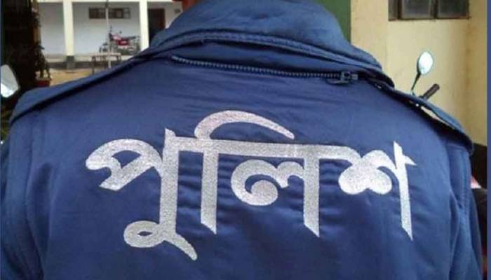 Tk 3 lakh snatched from a woman at gun point, 3 policemen arrested