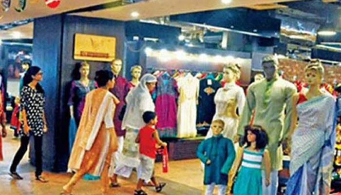 Shopping malls, shops to remain open till 9 pm