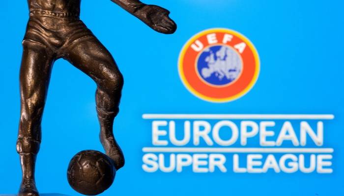 Soccer-Super League breakaway in tatters