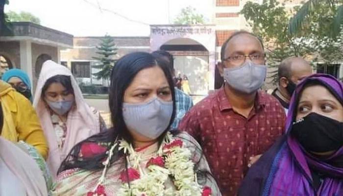 Rozina vows to continue journalism profession