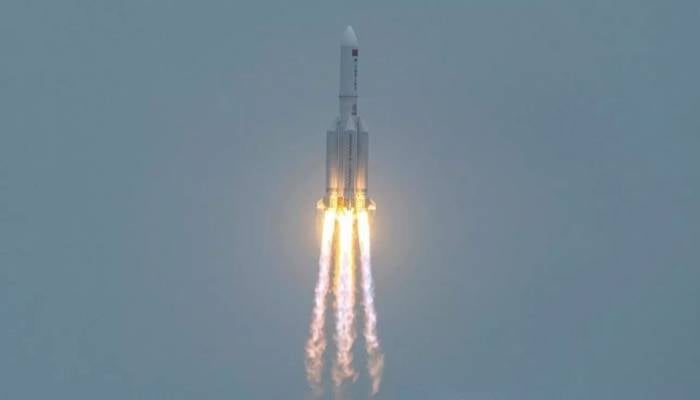 Chinese rocket segment disintegrates over Indian Ocean