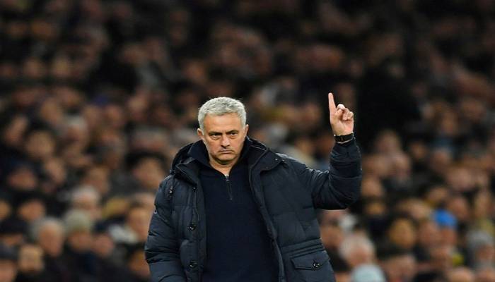 Roma appoint Mourinho as manager
