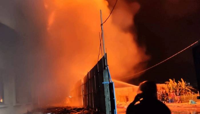 Two die in fire at Hashem Foods factory in Narayanganj