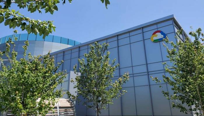 Google expands India cloud services
