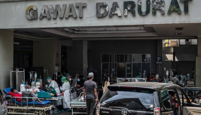 Indonesia faces oxygen crisis